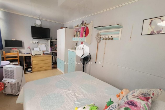 Tweedehands - Appartement / flat -
Torrevieja - Playa del Cura