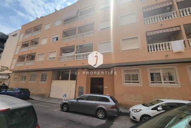 Tweedehands - Appartement / flat -
Torrevieja - Playa del Cura