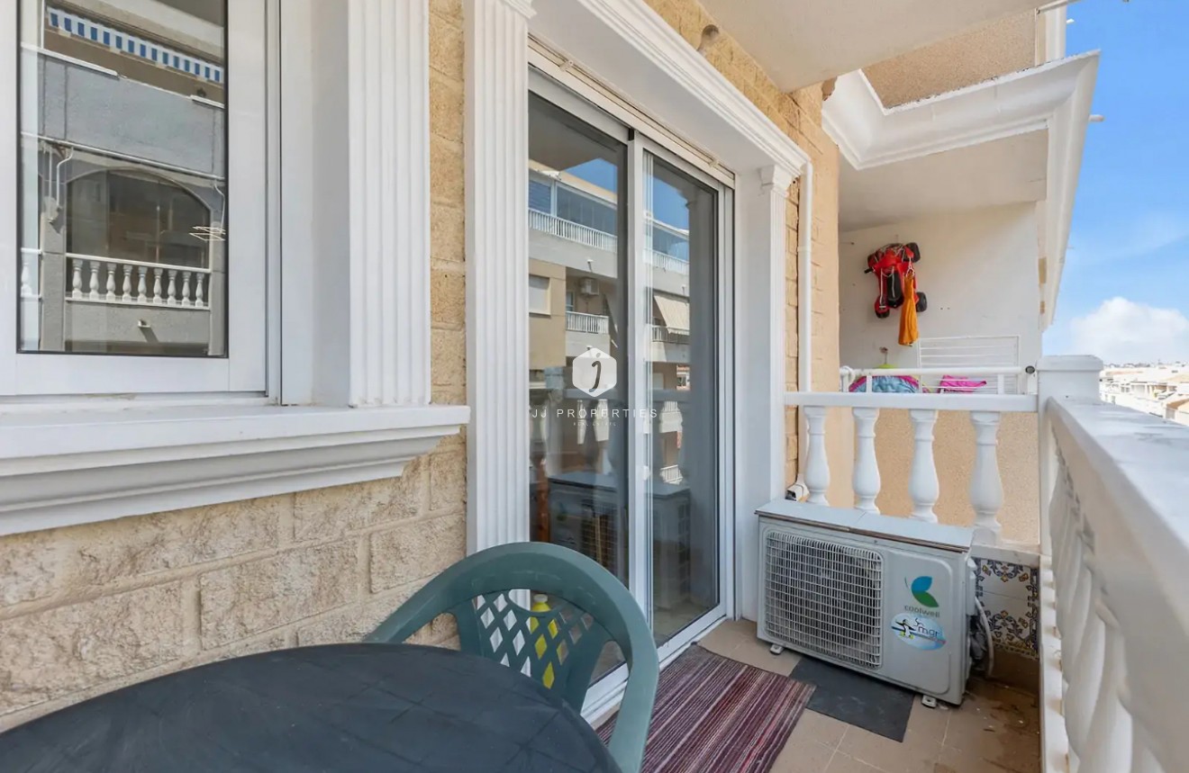 Tweedehands - Appartement / flat -
Torrevieja