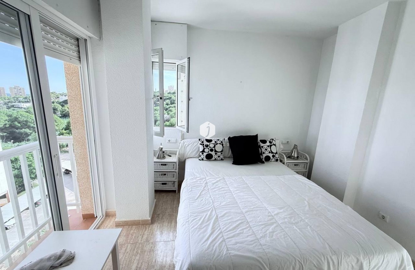 Tweedehands - Appartement / flat -
Orihuela Costa - Campoamor