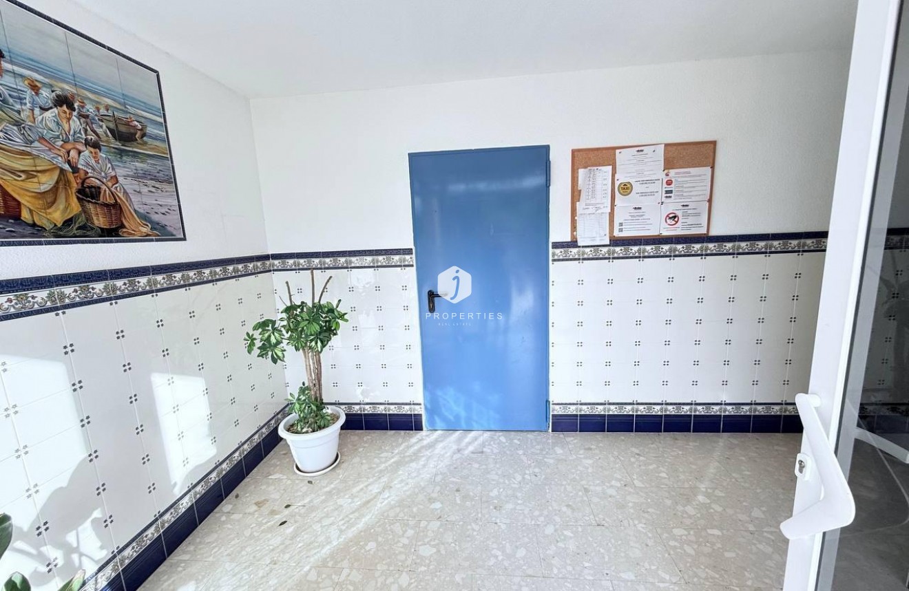 Tweedehands - Appartement / flat -
Orihuela Costa - Campoamor