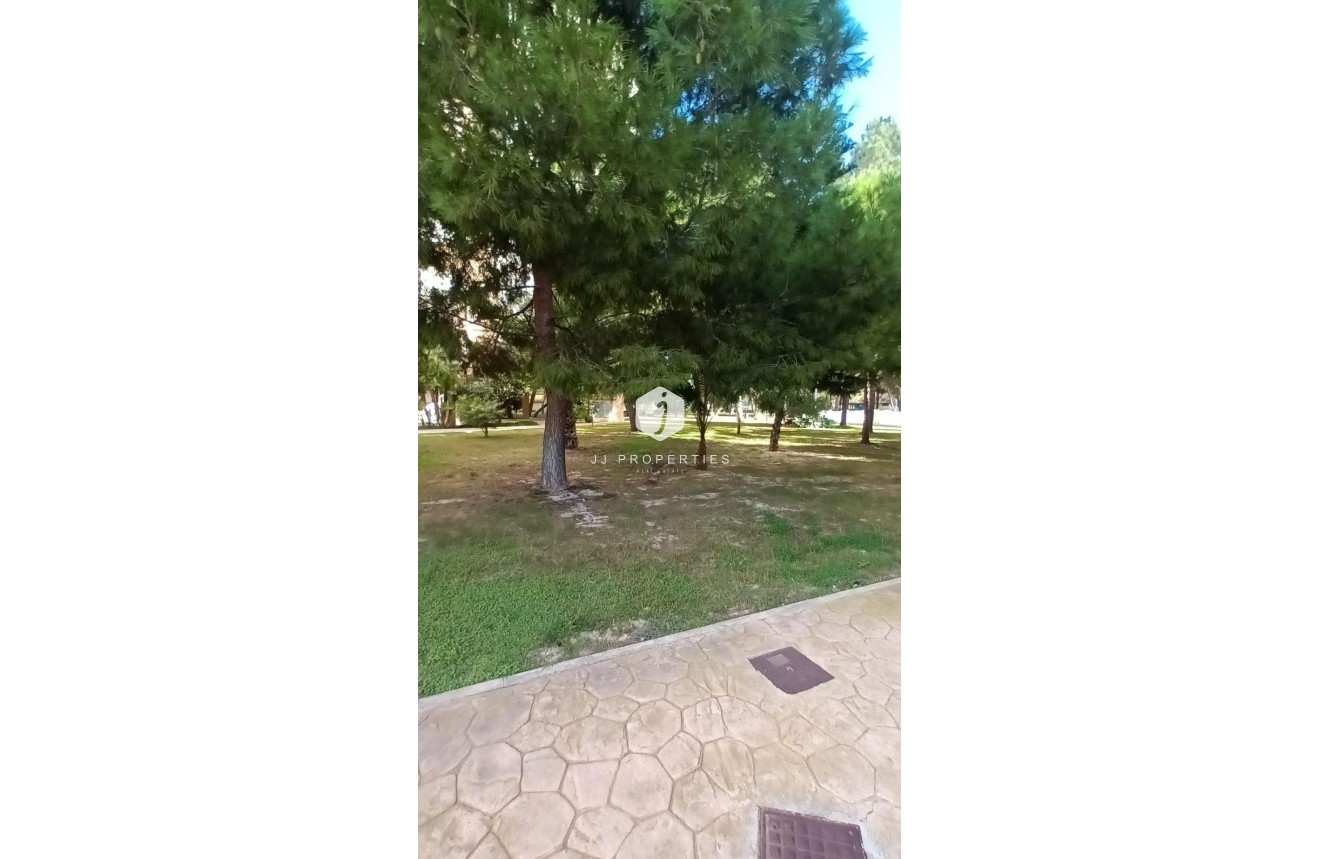 Tweedehands - Appartement / flat -
Orihuela Costa - Campoamor