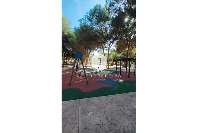 Tweedehands - Appartement / flat -
Orihuela Costa - Campoamor