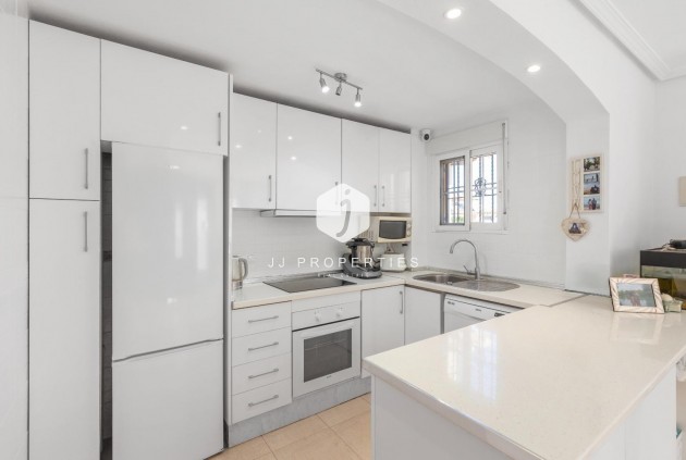 Z drugiej ręki - Szalet -
Orihuela Costa - Lomas De Cabo Roig-los Dolses