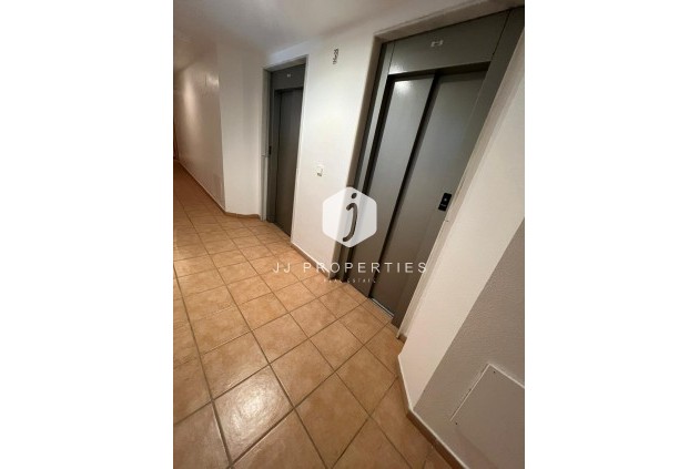 Tweedehands - Appartement / flat -
Torrevieja - aguas nuevas