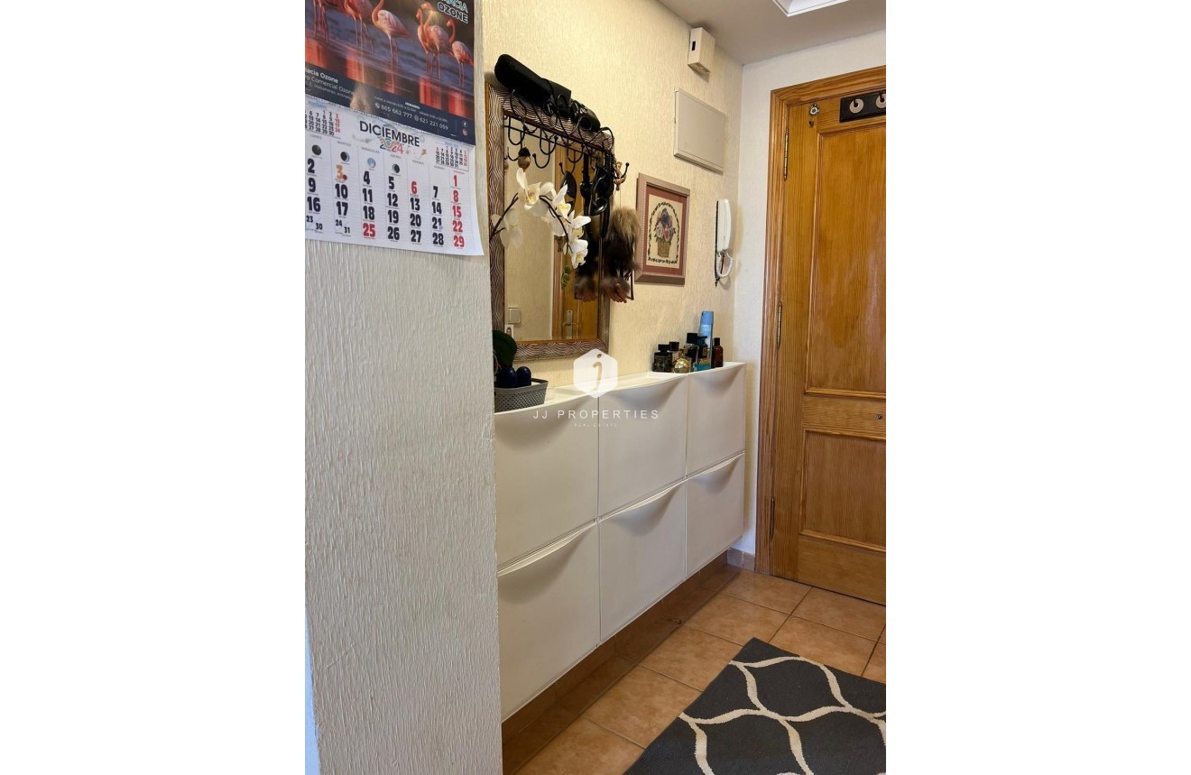 Tweedehands - Appartement / flat -
Torrevieja - aguas nuevas