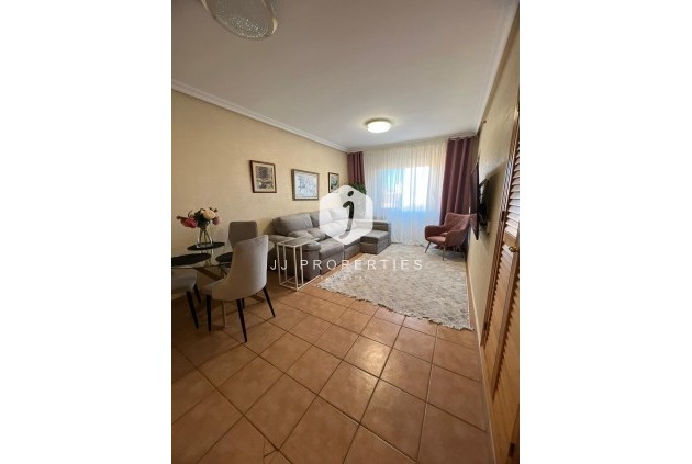 Tweedehands - Appartement / flat -
Torrevieja - aguas nuevas