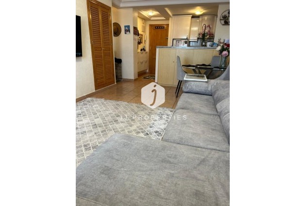 Tweedehands - Appartement / flat -
Torrevieja - aguas nuevas