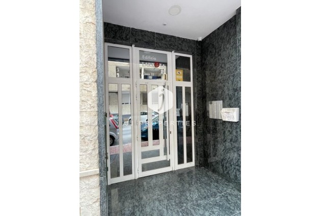 D'occasion - Appartement -
Torrevieja - Costa Blanca