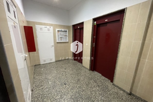 D'occasion - Appartement -
Torrevieja - Costa Blanca