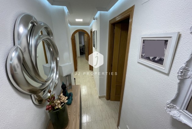 D'occasion - Appartement -
Torrevieja - Costa Blanca