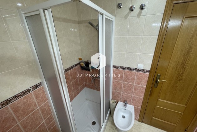 D'occasion - Appartement -
Torrevieja - Costa Blanca