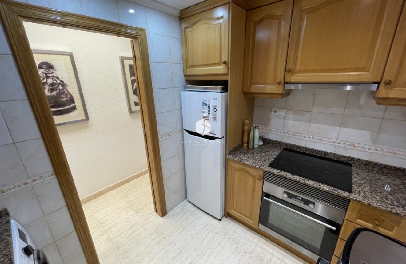 D'occasion - Appartement -
Torrevieja - Costa Blanca