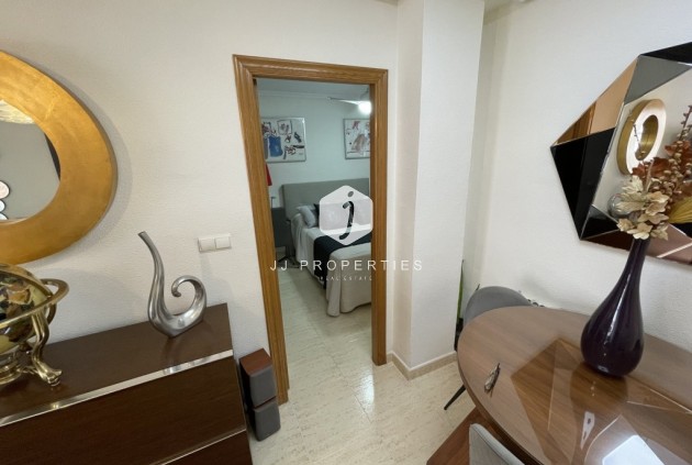 D'occasion - Appartement -
Torrevieja - Costa Blanca