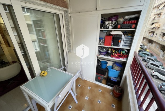 D'occasion - Appartement -
Torrevieja - Costa Blanca