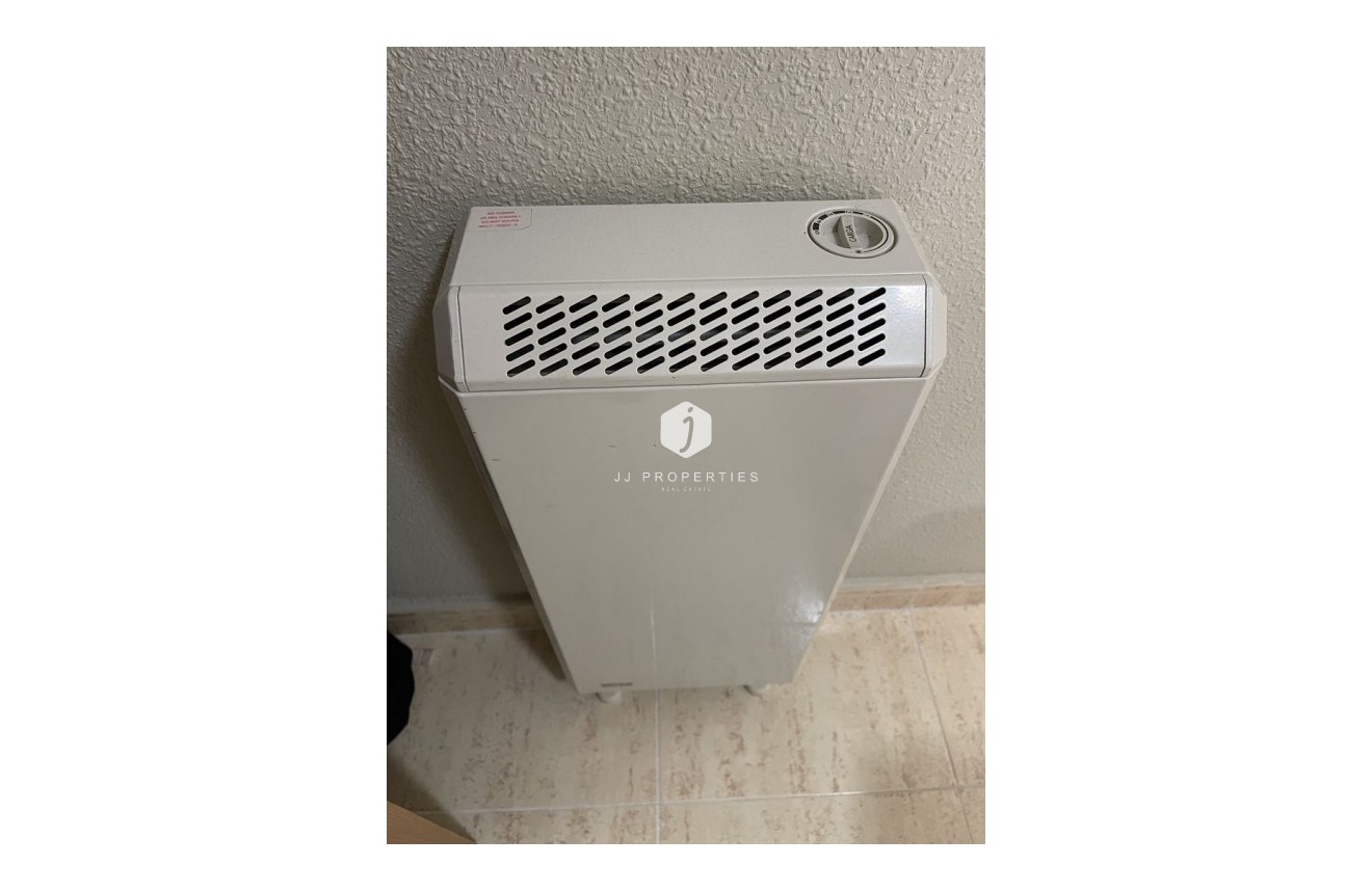 D'occasion - Appartement -
Torrevieja - Costa Blanca