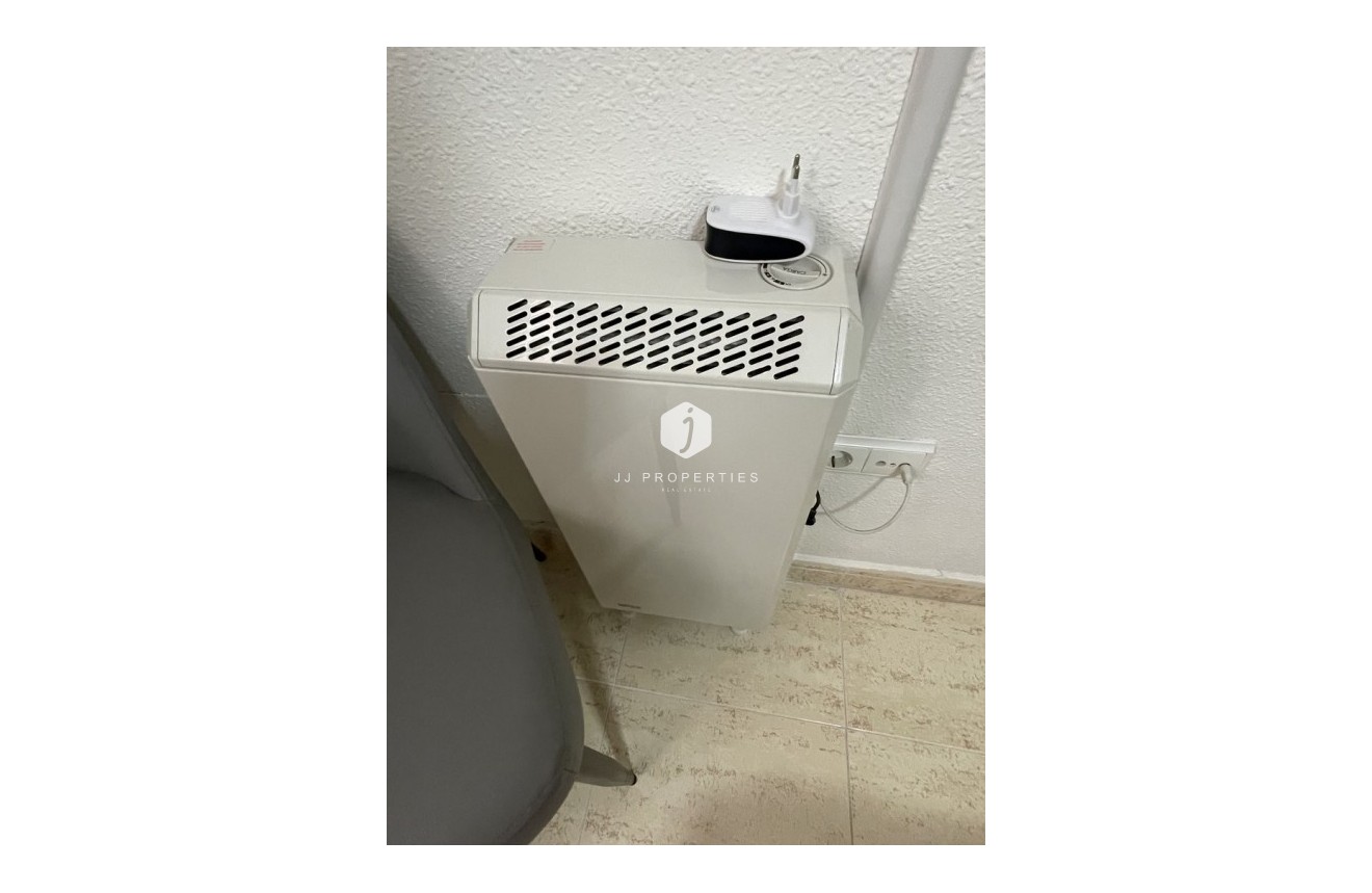 D'occasion - Appartement -
Torrevieja - Costa Blanca