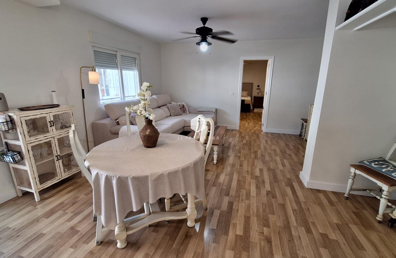 D'occasion - Villa -
Torrevieja - Los Balcones - Los Altos del Edén