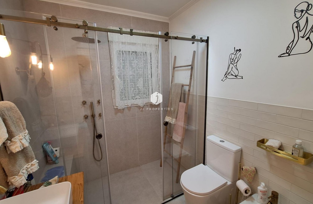 D'occasion - Villa -
Torrevieja - Los Balcones - Los Altos del Edén