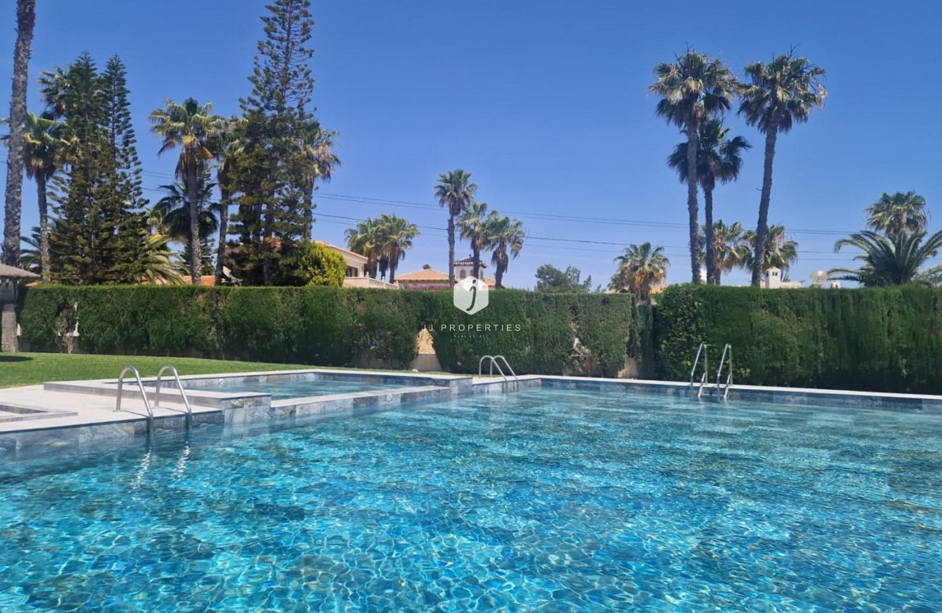 Tweedehands - Appartement / flat -
Orihuela Costa - Playa Flamenca