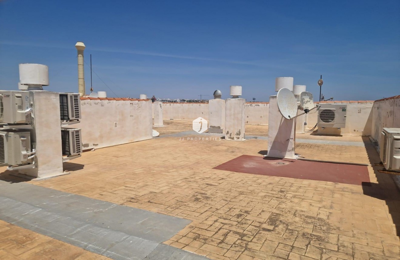 Tweedehands - Appartement / flat -
Orihuela Costa - Playa Flamenca