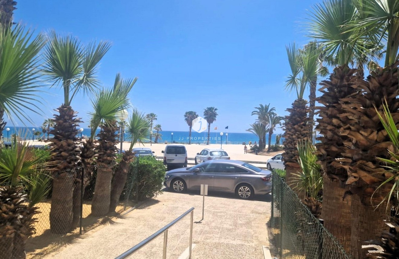 Tweedehands - Appartement / flat -
Orihuela Costa - Playa Flamenca