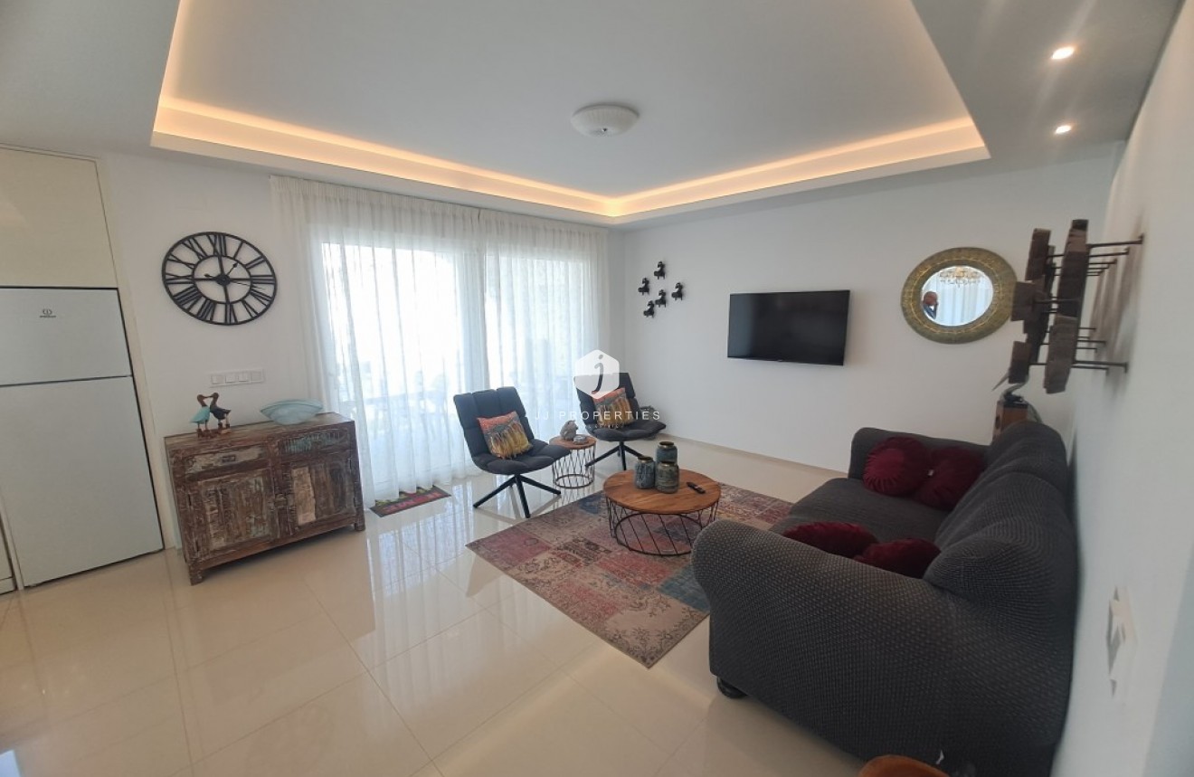 Tweedehands - Penthouse -
Ciudad Quesada - Costa Blanca