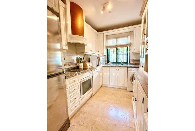 Z drugiej ręki - Villa -
Orihuela Costa - Lomas De Cabo Roig-los Dolses