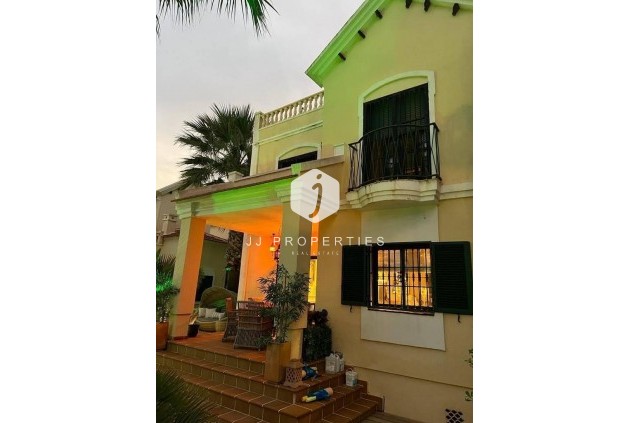 Z drugiej ręki - Villa -
Orihuela Costa - Lomas De Cabo Roig-los Dolses