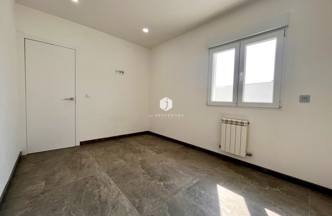 Tweedehands - Villa -
Los Balcones - Costa Blanca