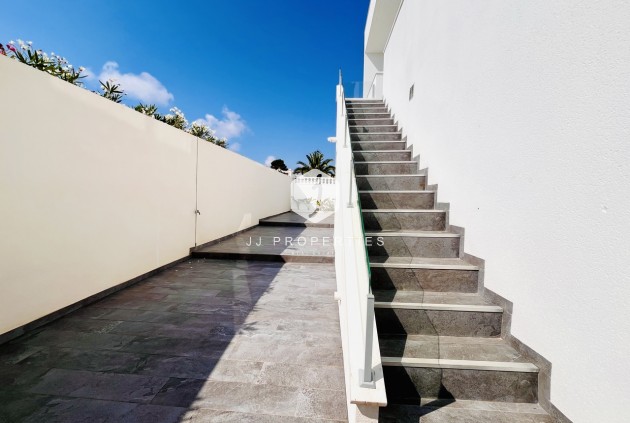 Tweedehands - Villa -
Los Balcones - Costa Blanca