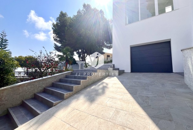 Tweedehands - Villa -
Los Balcones - Costa Blanca