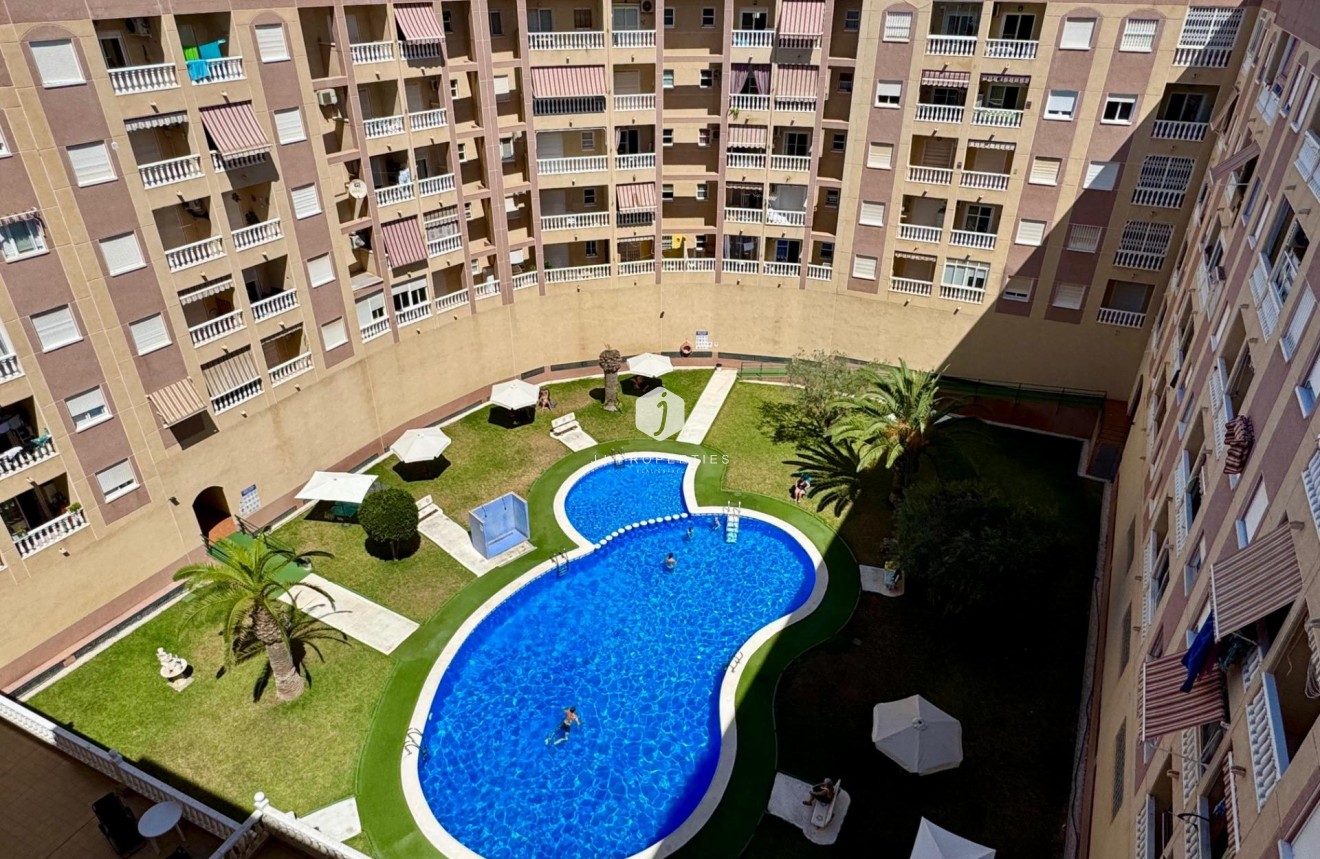 Tweedehands - Penthouse -
Torrevieja - Costa Blanca