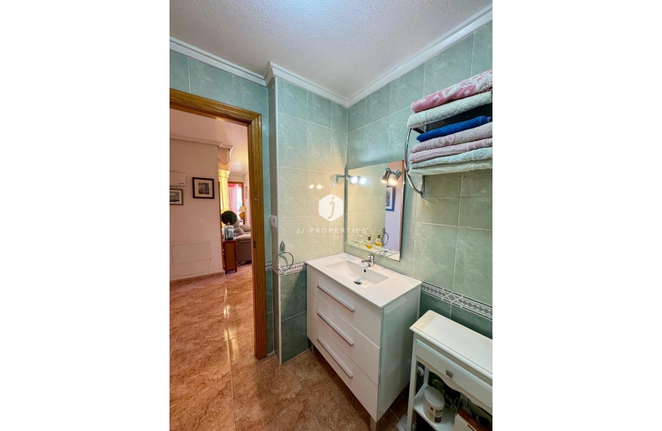 Tweedehands - Penthouse -
Torrevieja - Costa Blanca