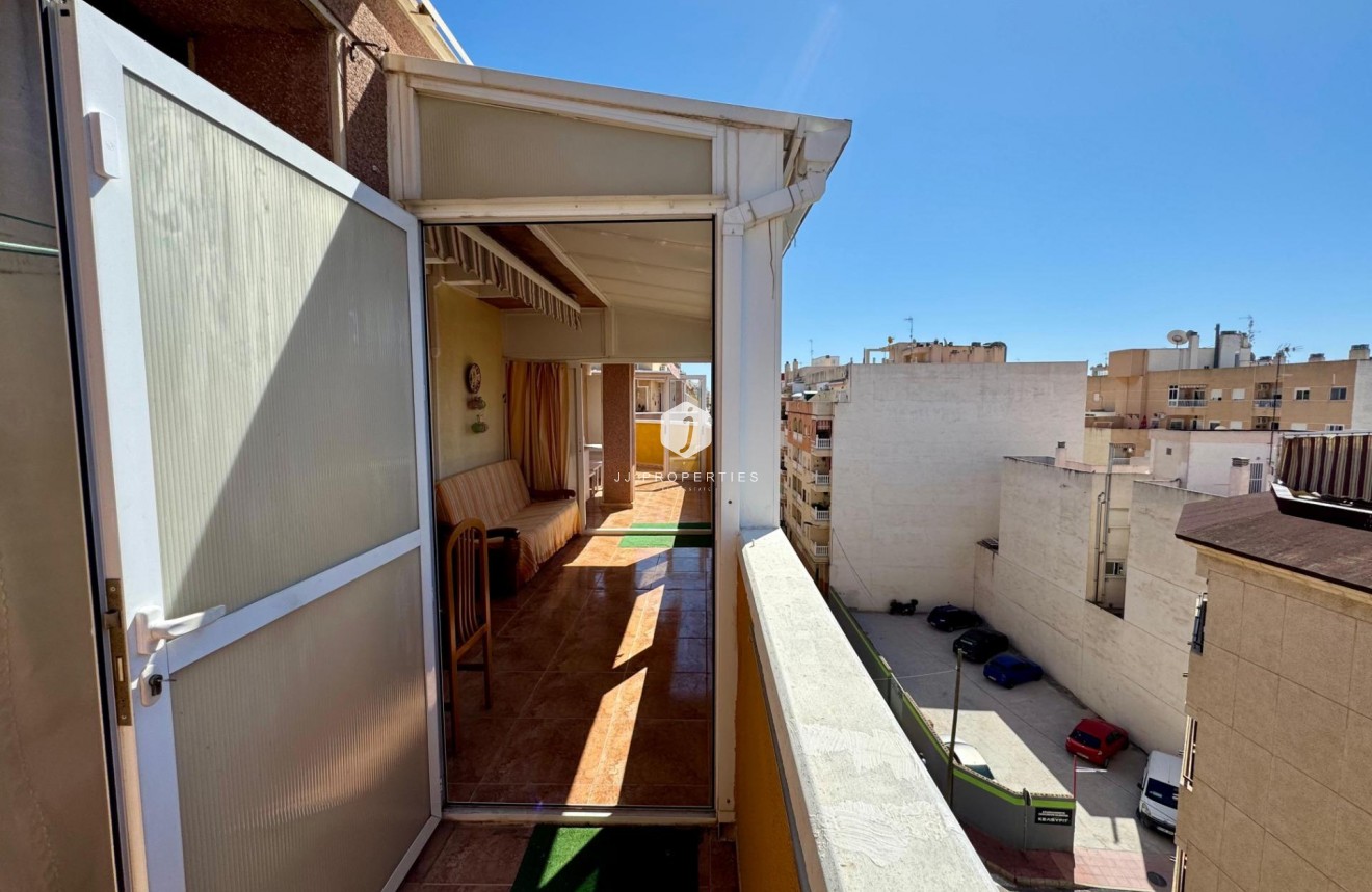 Tweedehands - Penthouse -
Torrevieja - Costa Blanca