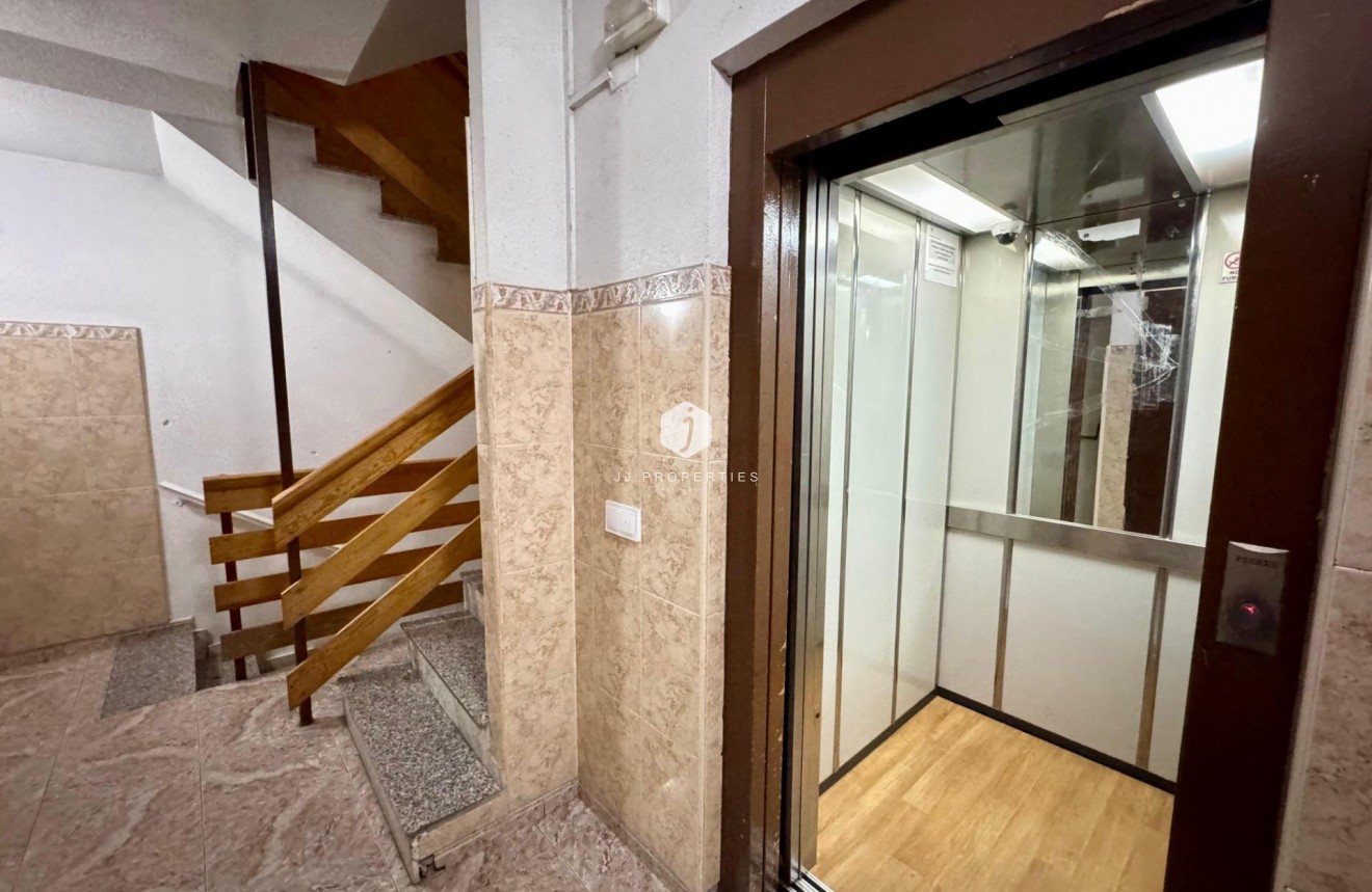 Tweedehands - Penthouse -
Torrevieja - Costa Blanca