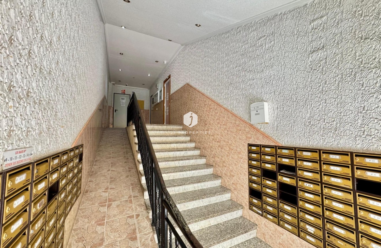 Tweedehands - Penthouse -
Torrevieja - Costa Blanca