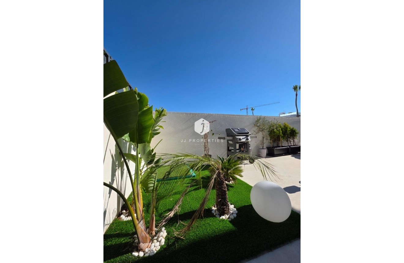 D'occasion - Villa -
Benijofar