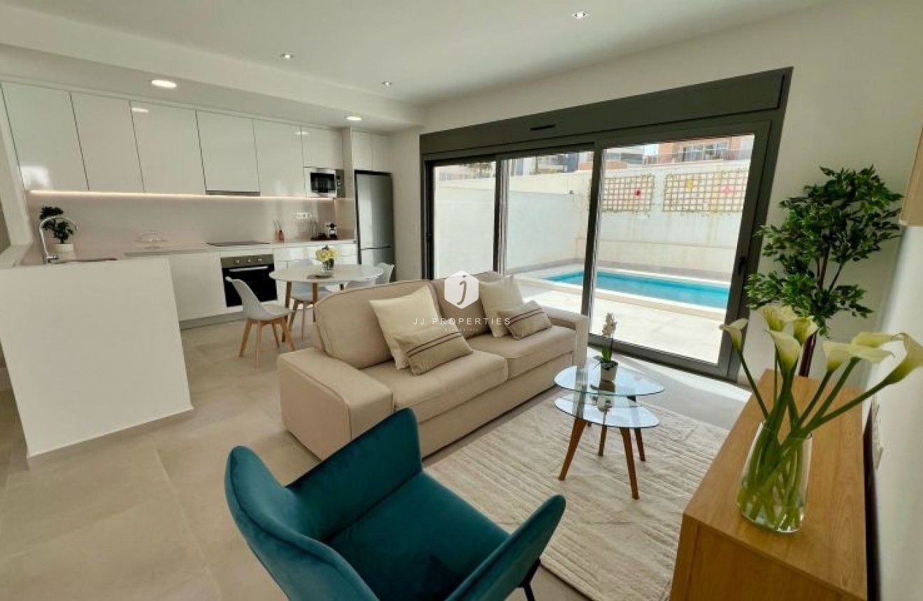 Tweedehands - Villa -
Orihuela Costa - Costa Blanca