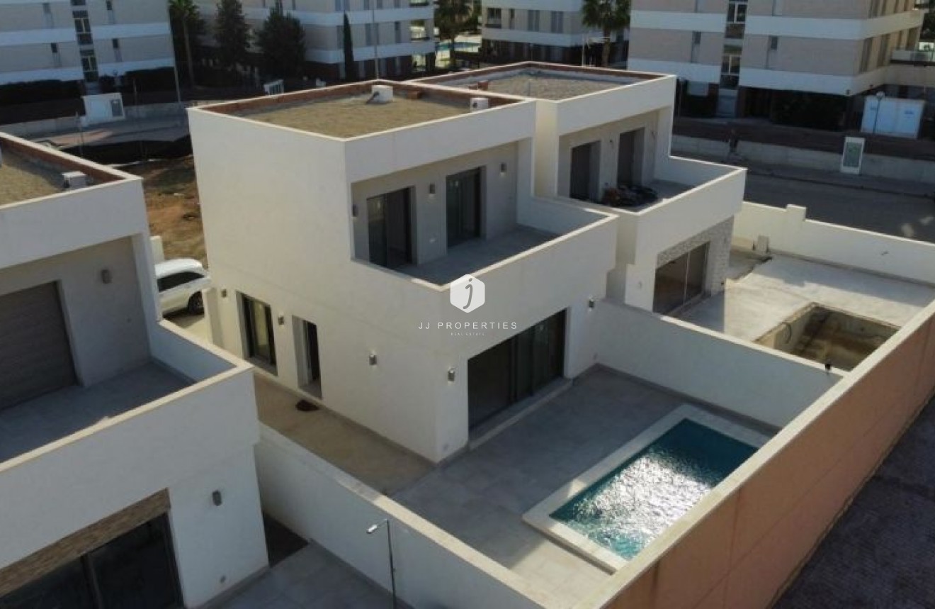 Tweedehands - Villa -
Orihuela Costa - Costa Blanca