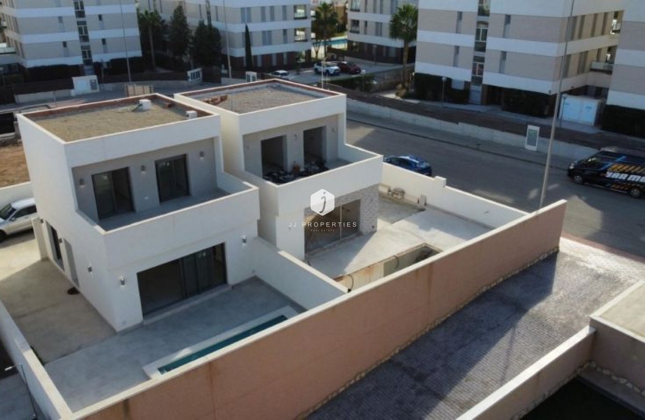 Tweedehands - Villa -
Orihuela Costa - Costa Blanca