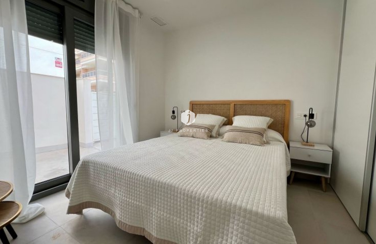 Tweedehands - Villa -
Orihuela Costa - Costa Blanca