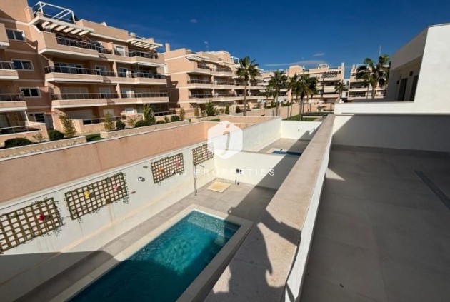 Tweedehands - Villa -
Orihuela Costa - Costa Blanca
