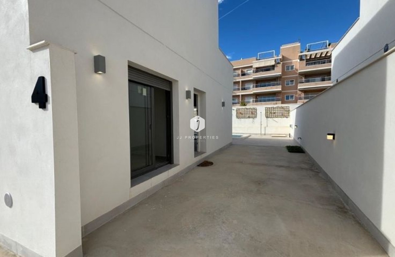 Tweedehands - Villa -
Orihuela Costa - Costa Blanca