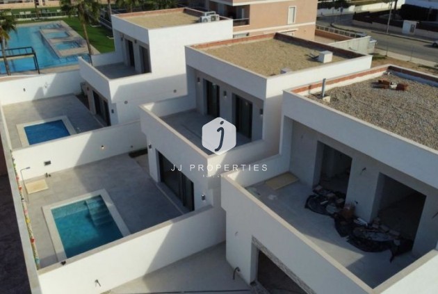 Tweedehands - Villa -
Orihuela Costa - Costa Blanca