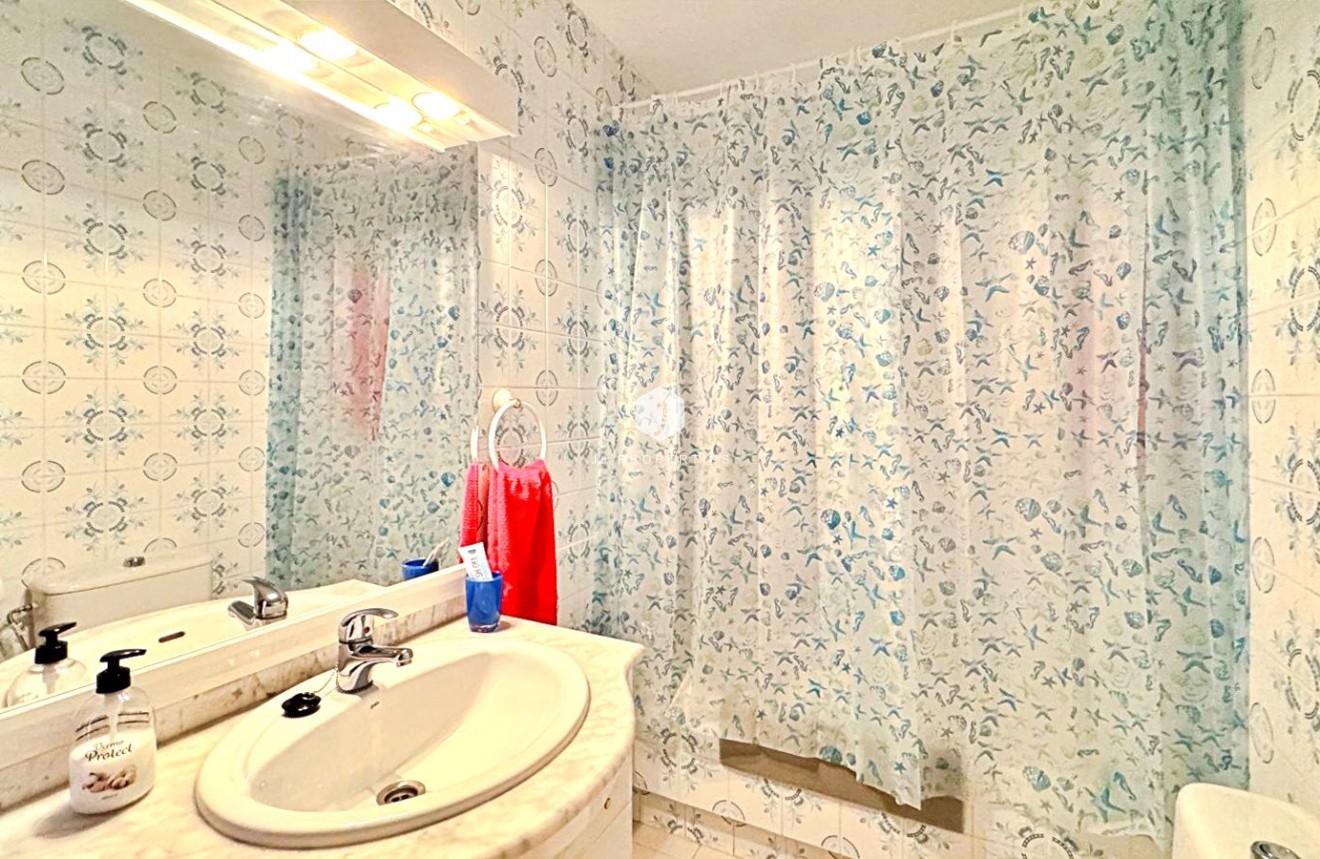 Segunda mano - Apartamento / piso -
Torrevieja - Costa Blanca