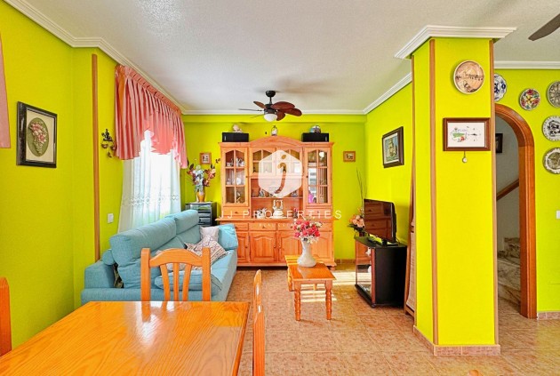 Tweedehands - Chalet -
Orihuela Costa - Costa Blanca