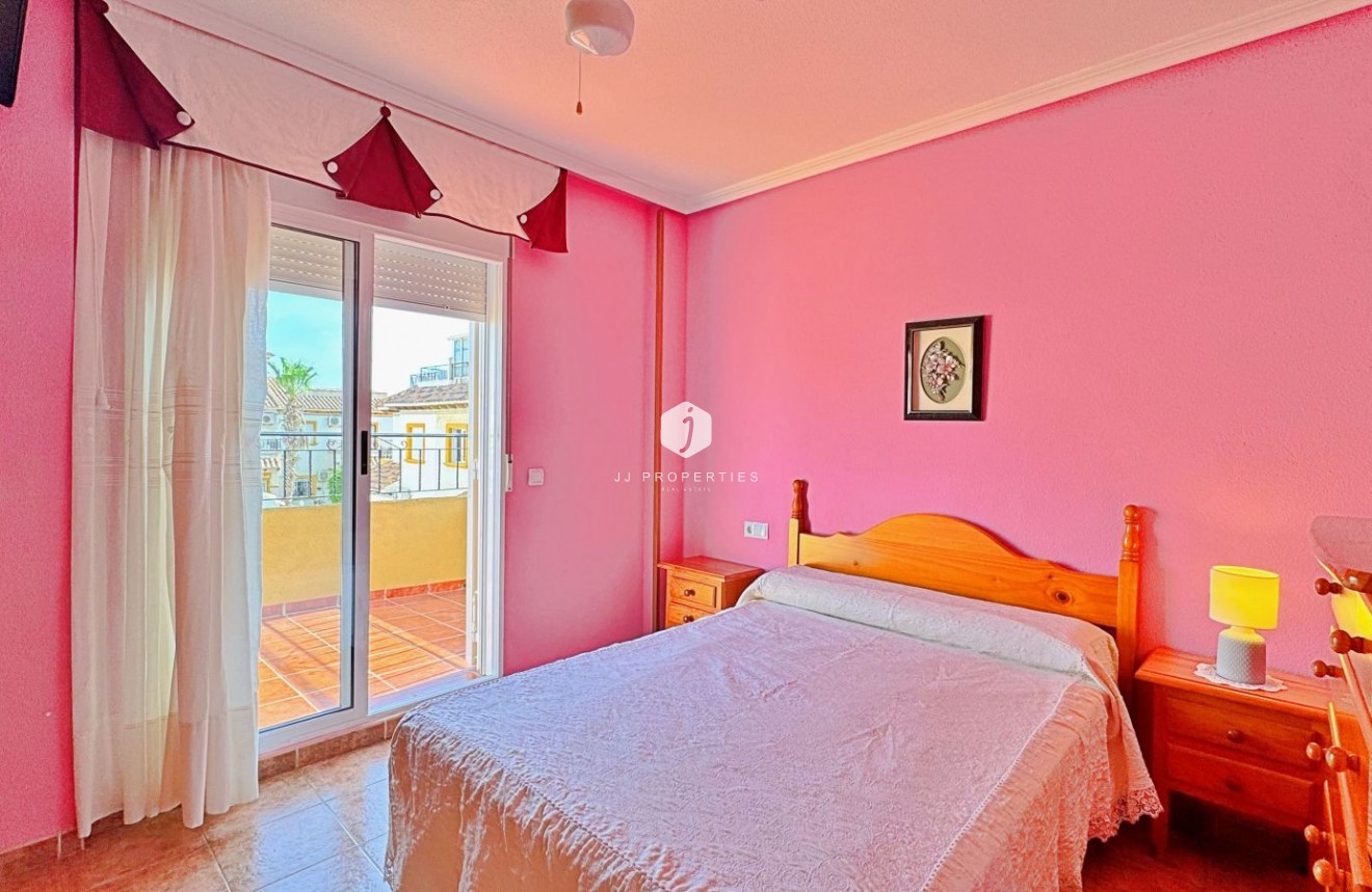 Tweedehands - Chalet -
Orihuela Costa - Costa Blanca