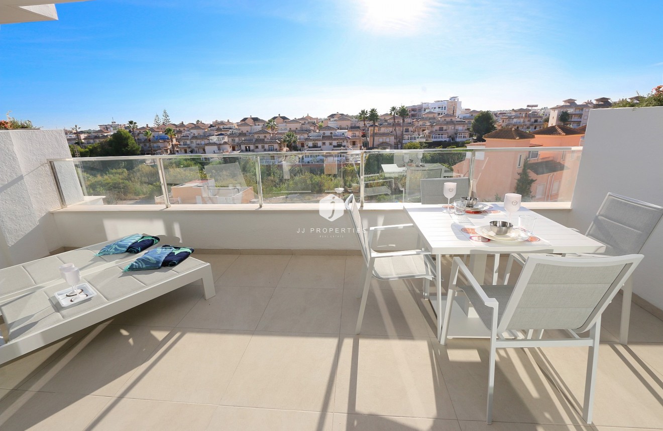 Tweedehands - Appartement / flat -
Playa Flamenca - Costa Blanca
