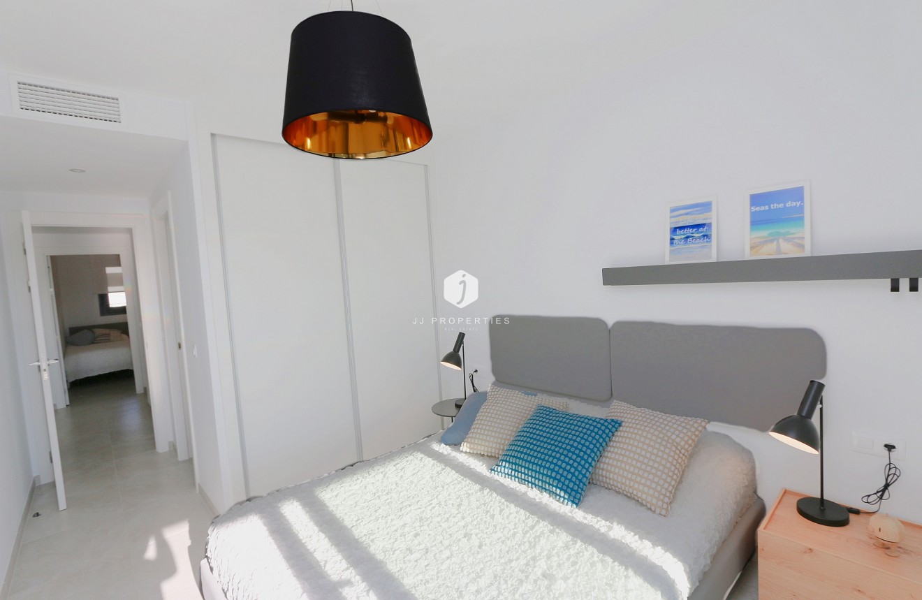 Tweedehands - Appartement / flat -
Playa Flamenca - Costa Blanca